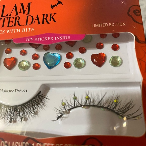 Kiss Accessories - Kiss Glam After Dark Lashes with Gem Stickers